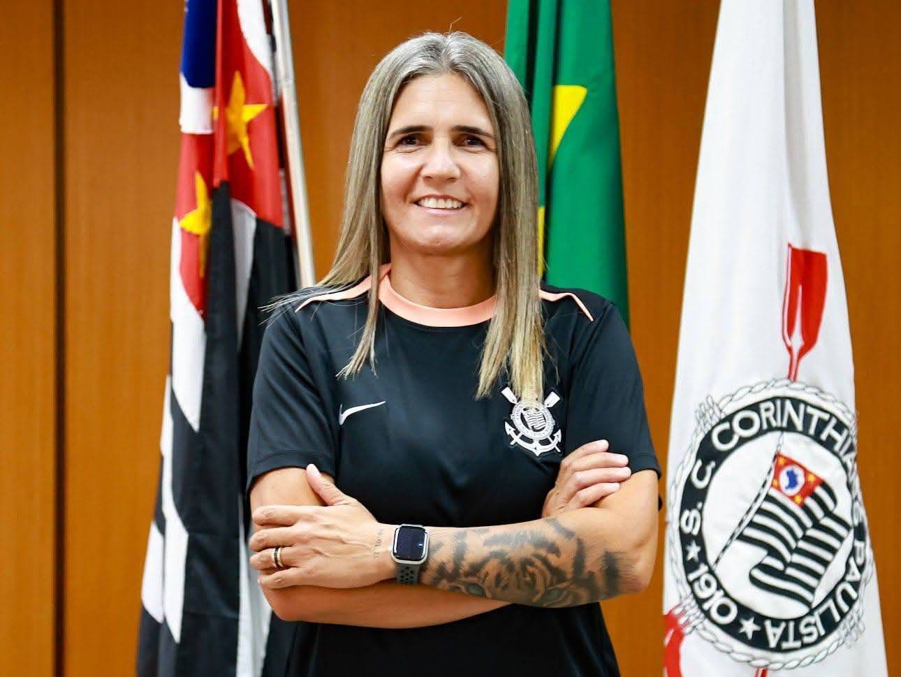 Nova treinadora do time de futebol feminino do Corinthians - Foto Rodrogo Gazanel/Agência Corinthians 