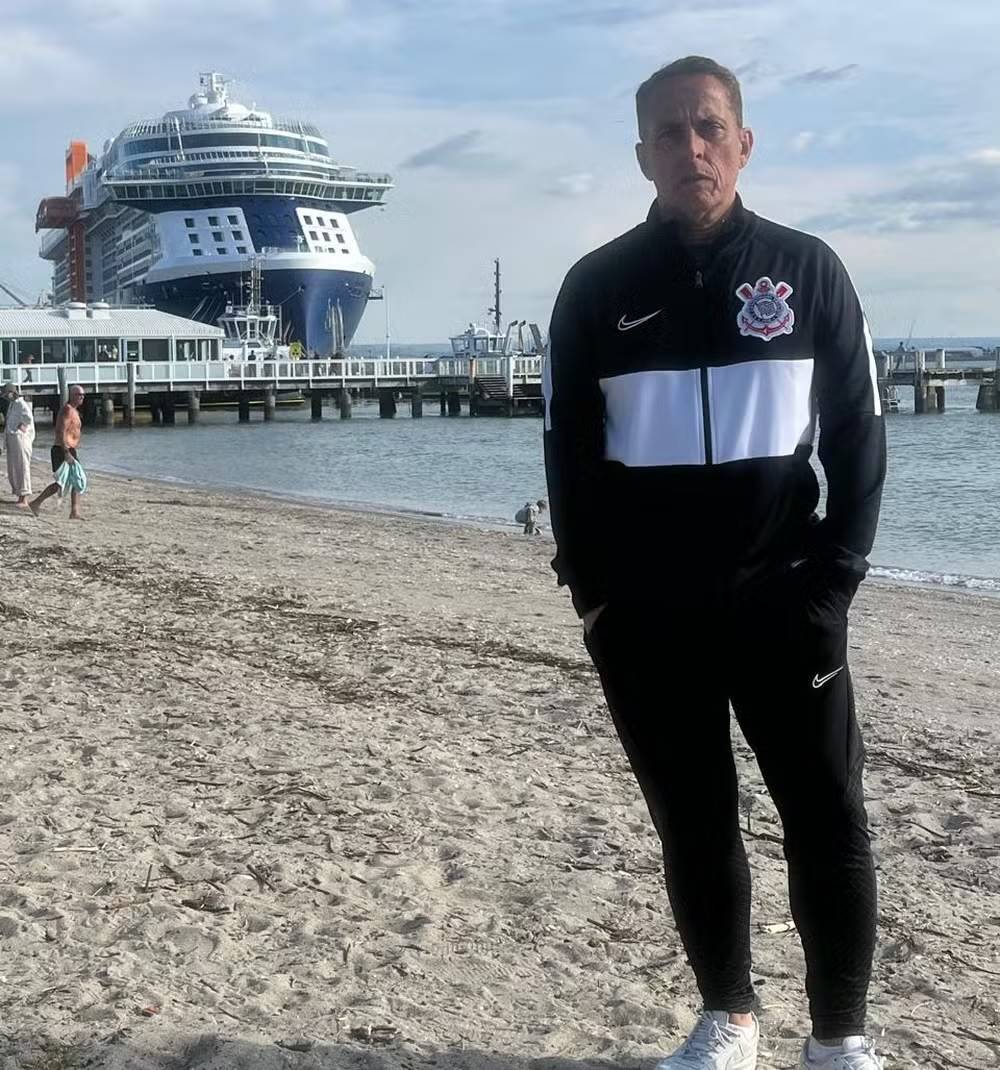 Carlos Roberto Auricchio, conhecido como Nenê do Posto, é o diretor da base do Corinthians — Foto: Arquivo pessoal