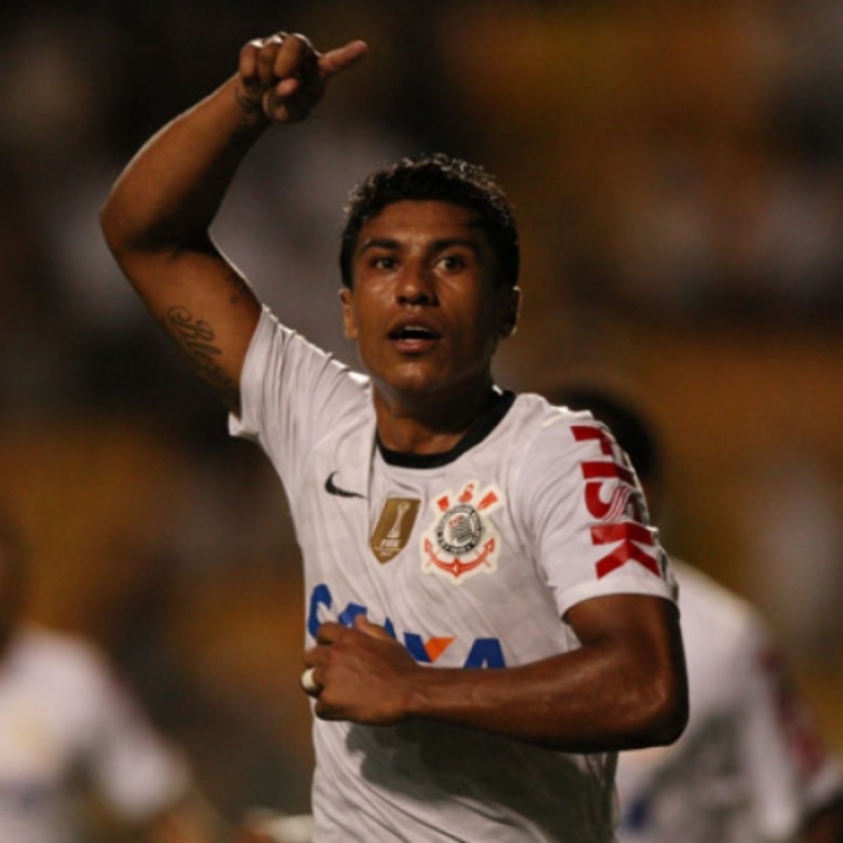 Paulinho atuou no Corinthians de 2010-2013